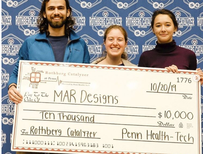 Michael Sobrepera, Ariella Mansfield and Rebecca Li pose with check for $10,000 prize