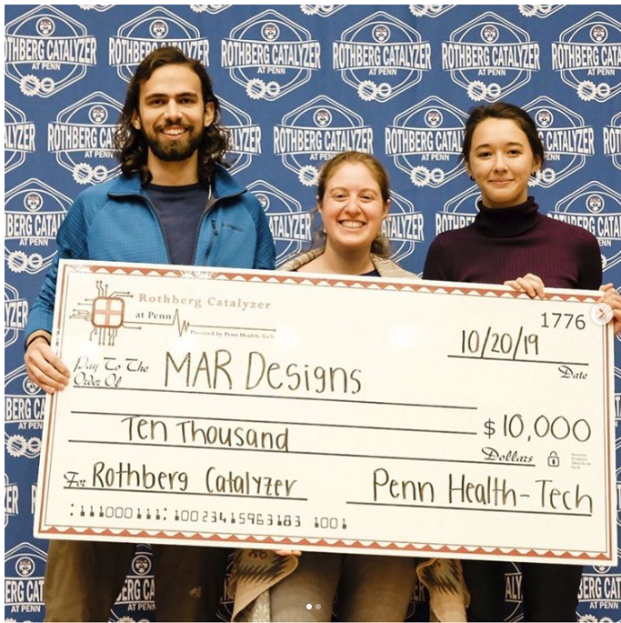  Michael Sobrepera, Ariella Mansfield and Rebecca Li pose with check for $10,000 prize