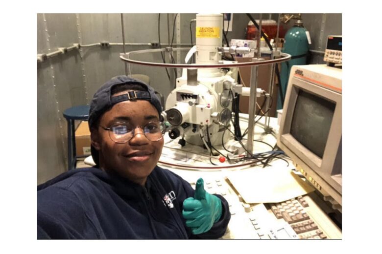 Picture of Ngaatendwe Manyika ('27), a Mechanical Engineering and Applied Mechanics major, researched developing nano-porous devices for water filtration under the mentorship of Dr. Marija Drndić (Department of Physics and Astronomy) through the Penn Undergraduate Research Mentoring Program.